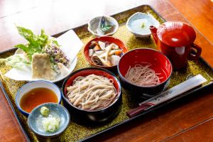 権三郎そば
